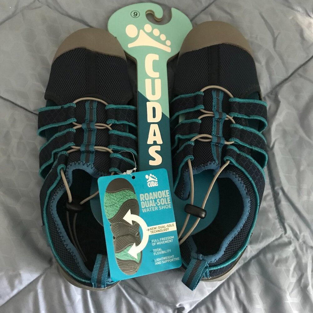 NEW Cudas Roanoke Water Shoe, dual-sole, Women's 9, blue, super comfy